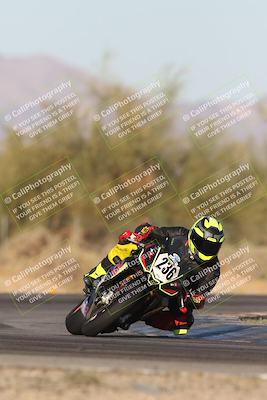 media/Nov-01-2025-CVMA (Sat) [[fc0f7531b8]]/Race 15- Formula 40 MW and LW/